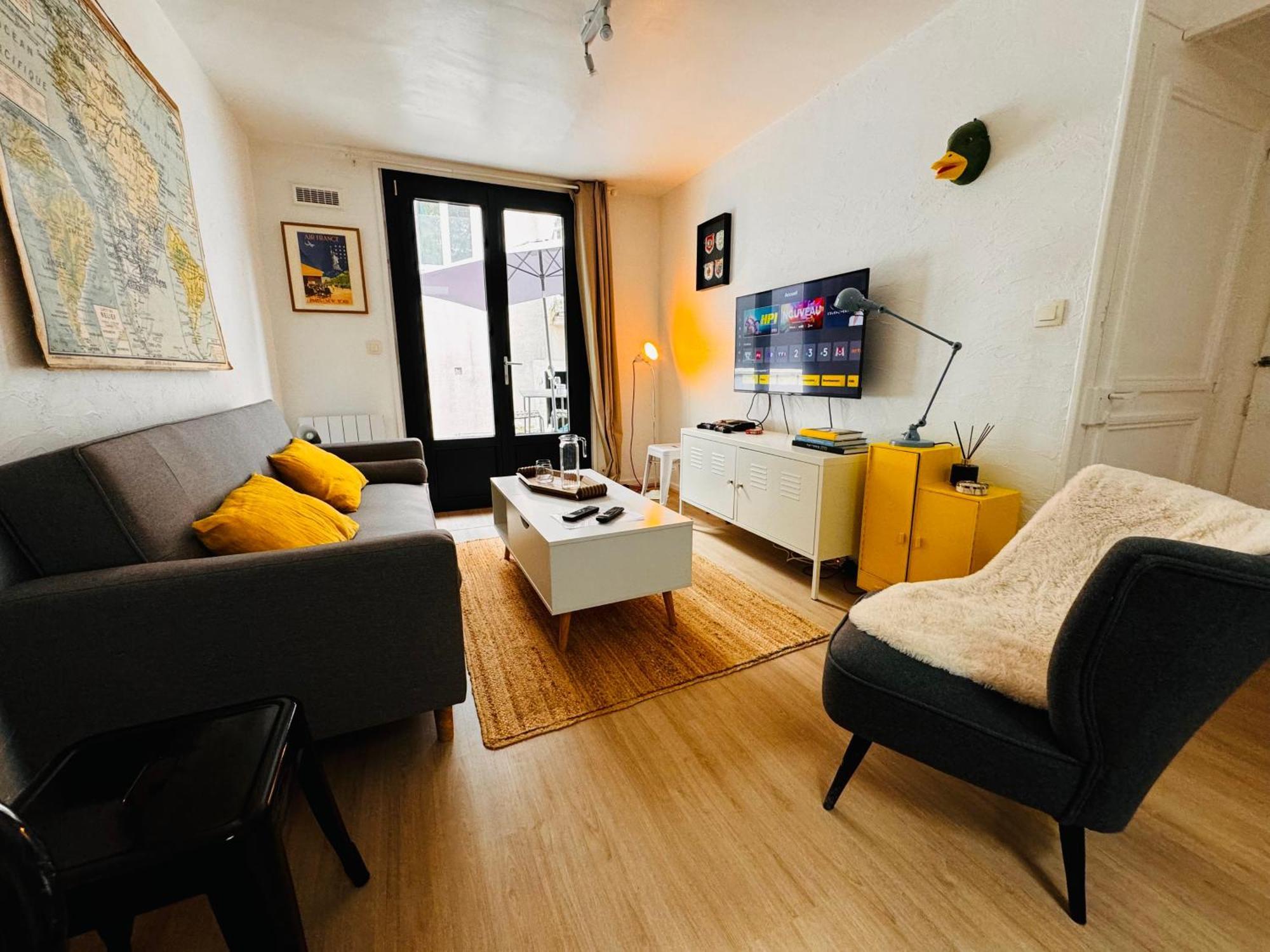 Le Petit Re, Hypercentre, Garage Prive, Terrasse Apartment Niort Luaran gambar